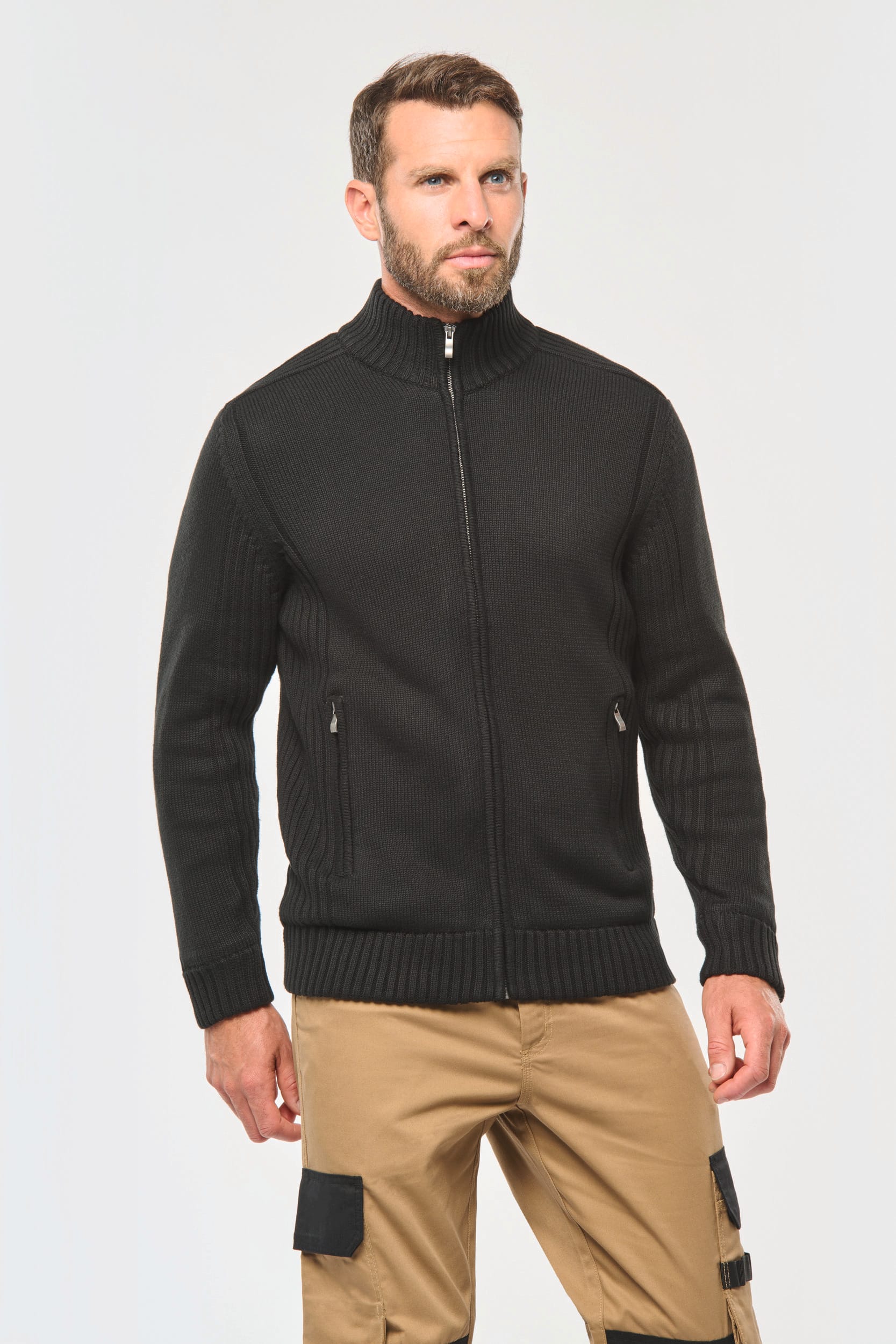 Met fleece gevoerde herencardigan.